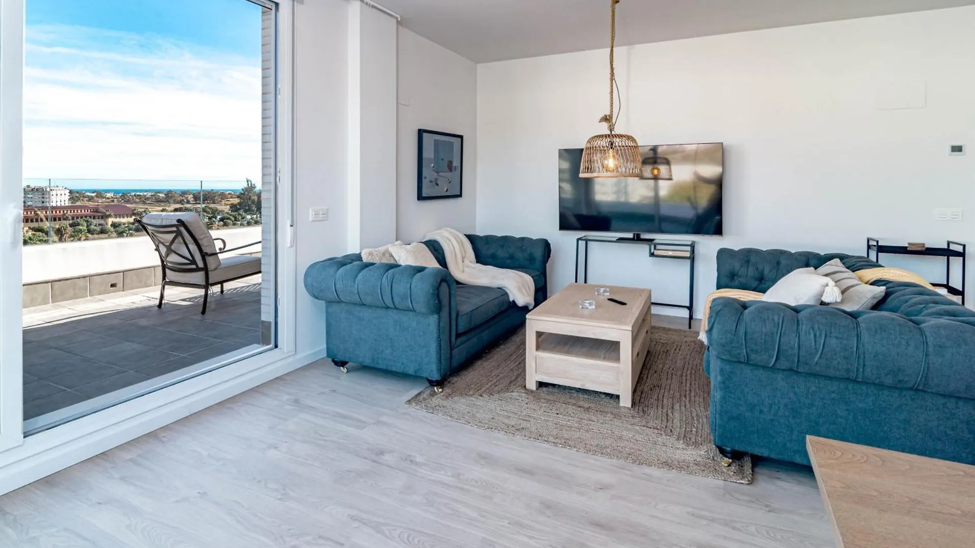 Apartamento Jg36B- Luxury Penthouse With Spacious Balcony Marbella España